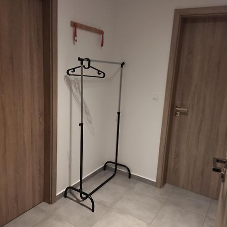 Brand New Studio Apartment #24 In Elite Residence With Free Secure Parking In The Center Praga Exterior foto