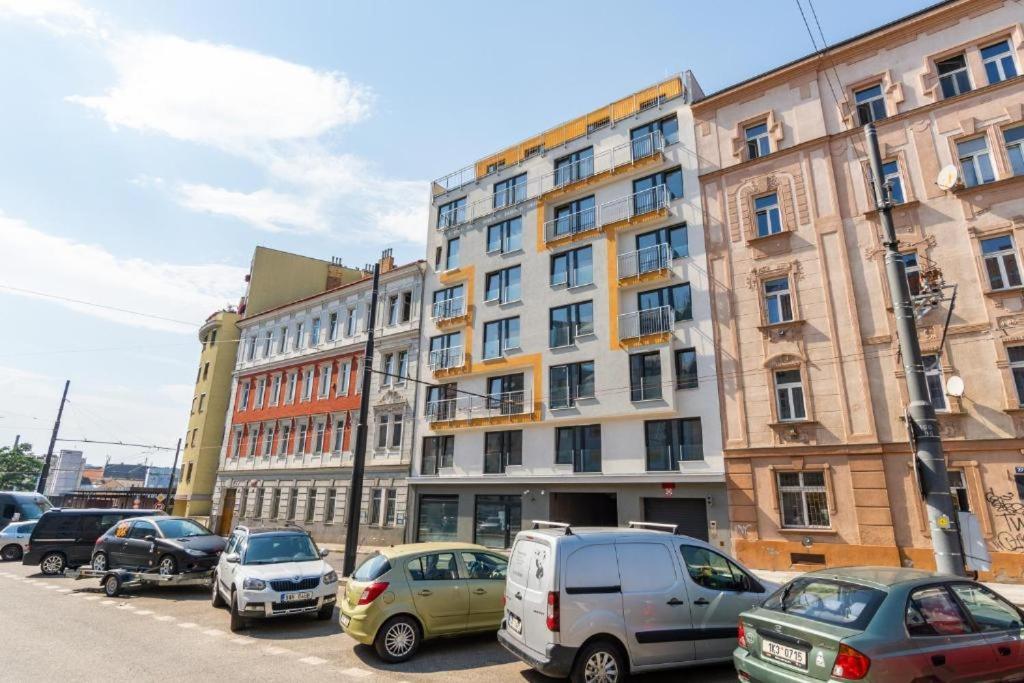 Brand New Studio Apartment #24 In Elite Residence With Free Secure Parking In The Center Praga Exterior foto